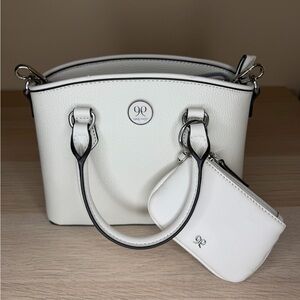 Nine West white Mini Bag Set/Crossbody